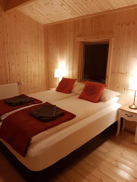 Guesthouse Elin Flagbjarnarholt Extérieur photo